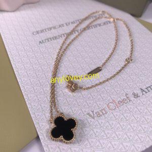 VAN CLEEF & ARPEL VINTAGE 18CT GOLD ALHAMBRA PENDANT NECKLACE ONYX