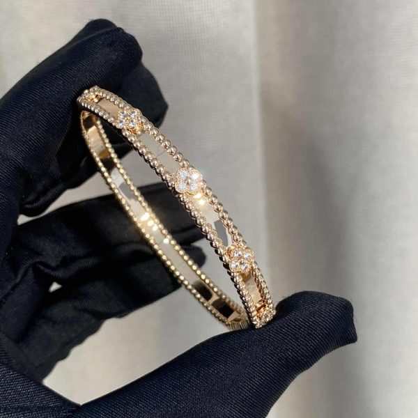 Van Cleef & Arpels Perlee Clover Bracelet Diamond Small