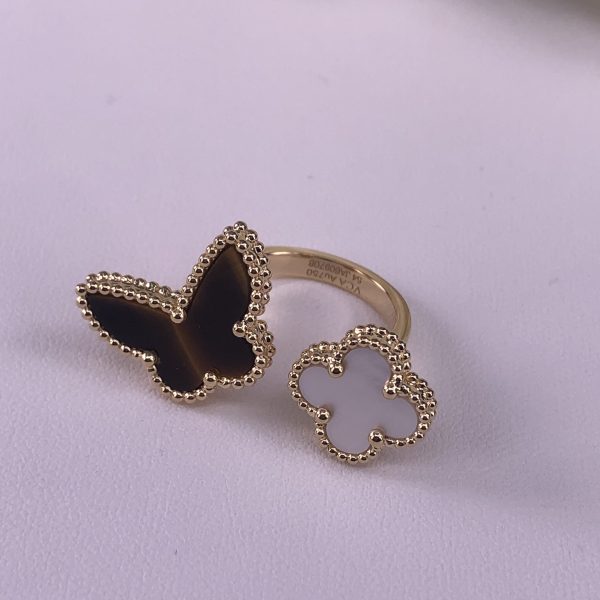 VAN CLEEF & ARPEL LUCKY ALHAMBRA BETWEEN THE FINGER RING BUTTERFLY