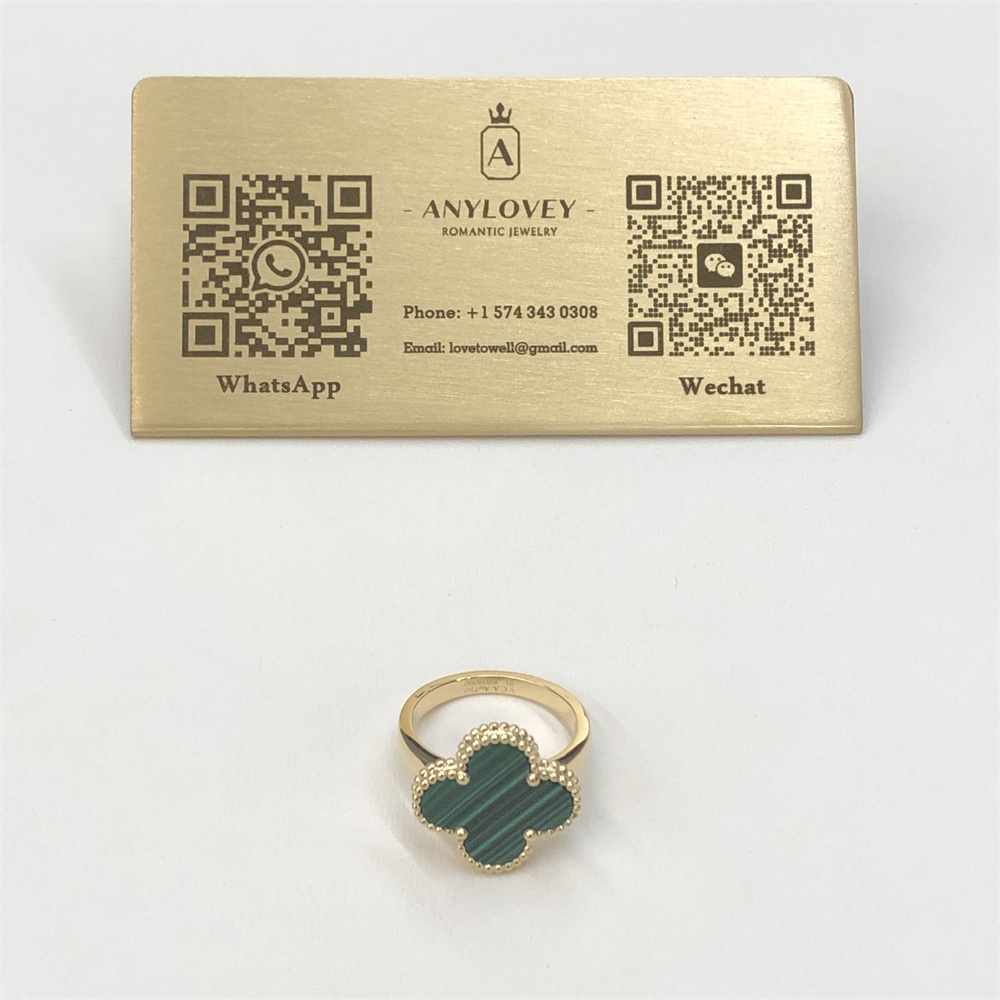 Van Cleef & Arpels Yellow Gold Magic Alhambra Ring Malachite VCARO3AV00