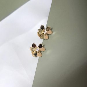 Van Cleef & Arpels Diamond Frivole Earrings Mini Yellow Gold VCARPJMN00