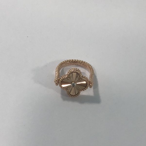 VCA 18k Rose Gold Vintage Alhambra Reversible Guilloche Ring