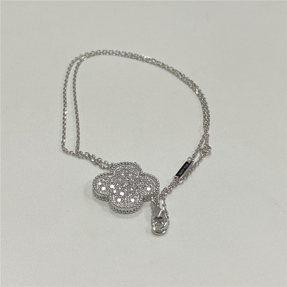 Van Cleef Magic Pendant Necklace Full Diamonds